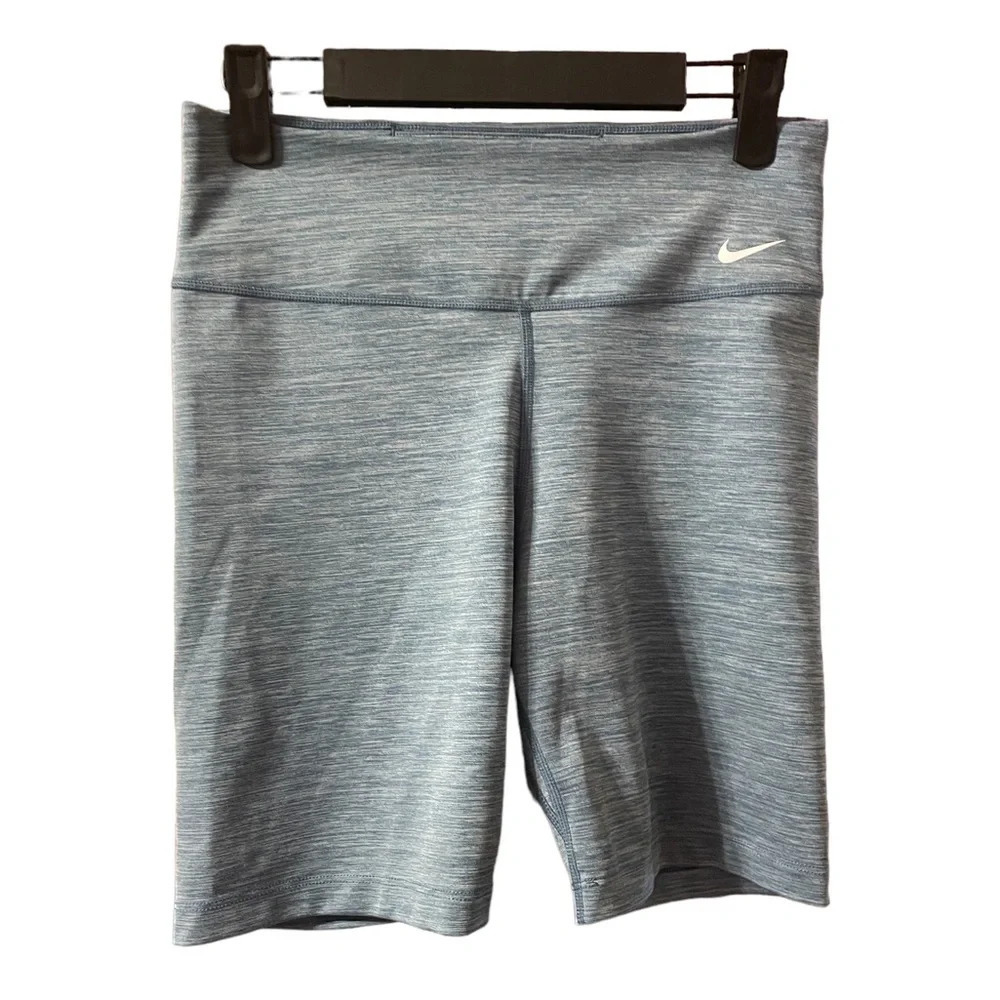 NIKE WOMENS TRAINING SHORTS